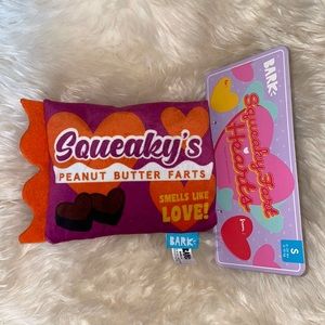 BARK Squeaky Peanut Butter Fart Hearts small dog toy NWT 0-20 lbs.